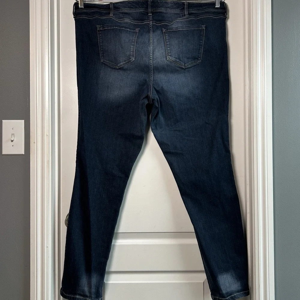 Torrid Premium Tall‎ Dark Wash Skinny Jeans Dark Academia Classic Timeless Style